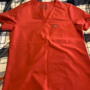 Figs scrub set, clay colored, women's large, good condition